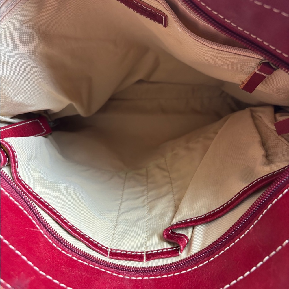 Ellington Red Leather Interior Bag - Picture 6 of 6
